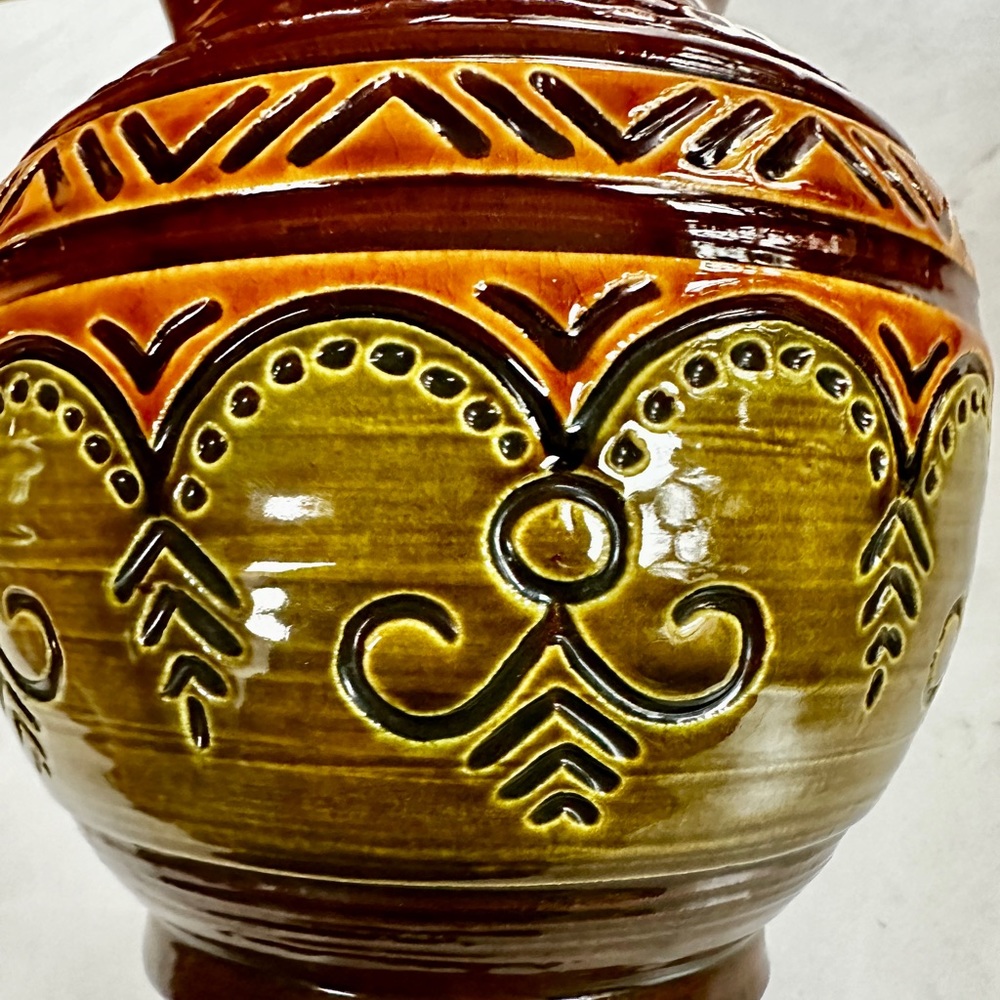 Gorgeous, handmade water pitcher. - Picture 9 of 9
